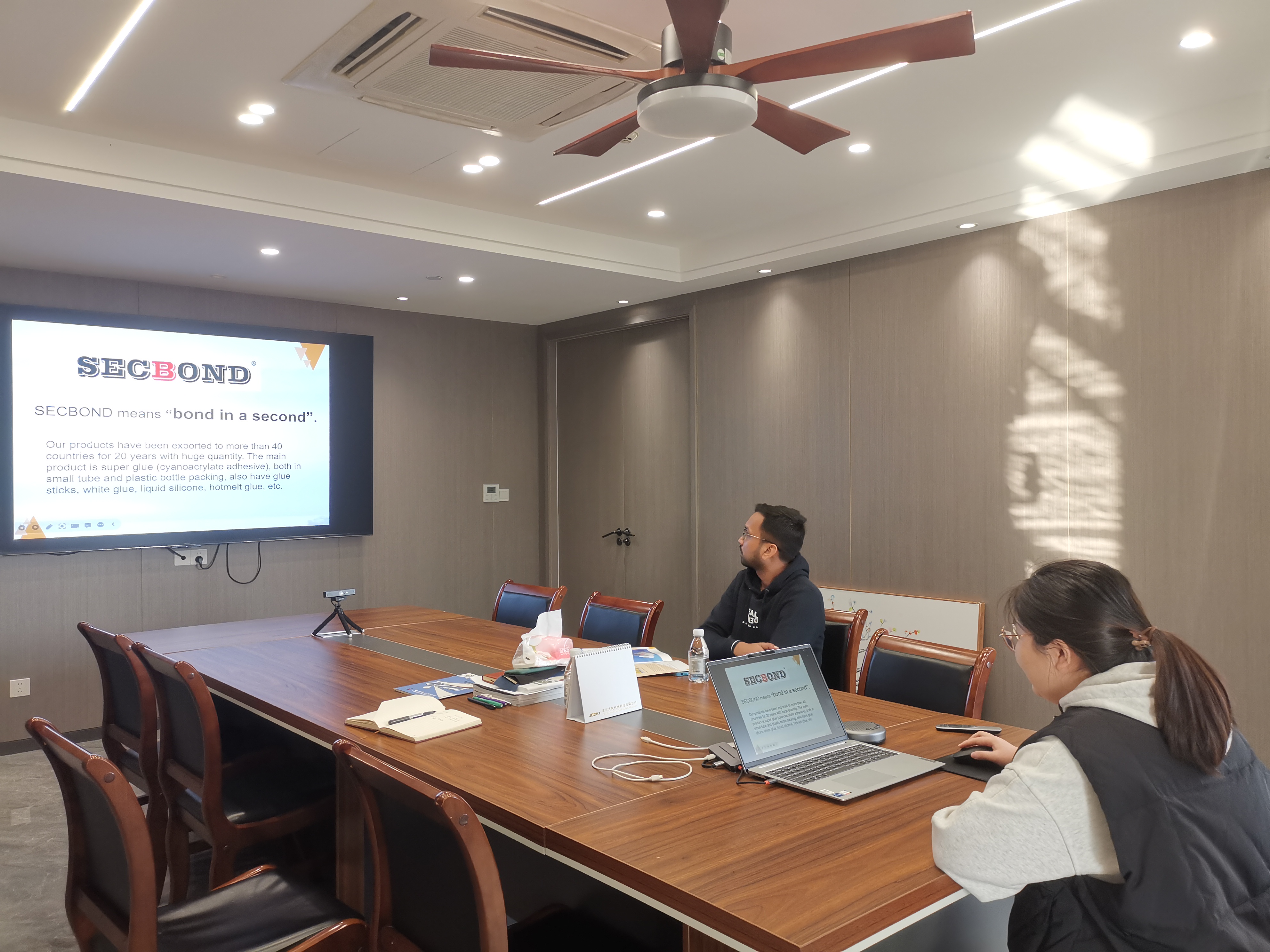 Warmly Welcome Indian Glue Customer to Visit Meetlin Group