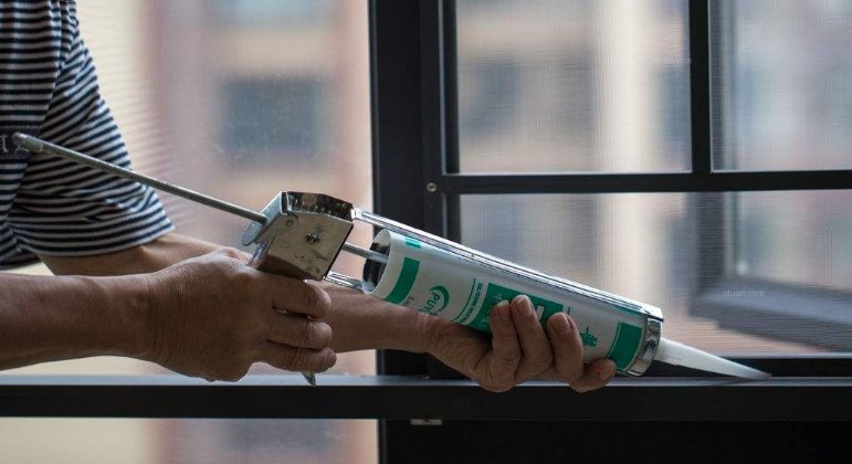 Basic information of silicone sealant (2)---- How to Use Silicone Sealant